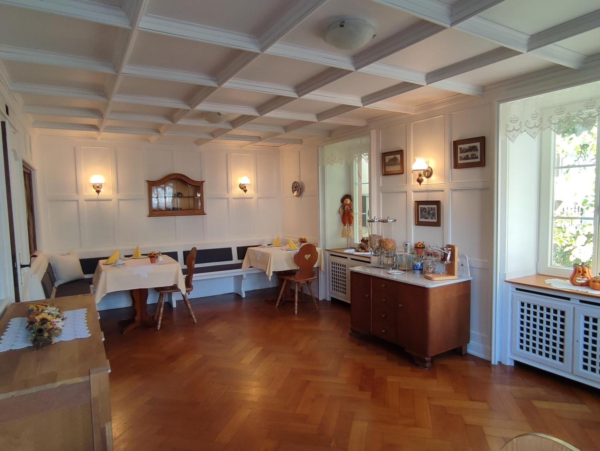 Boutique-Hotel Krone Denzlingen Bagian luar foto