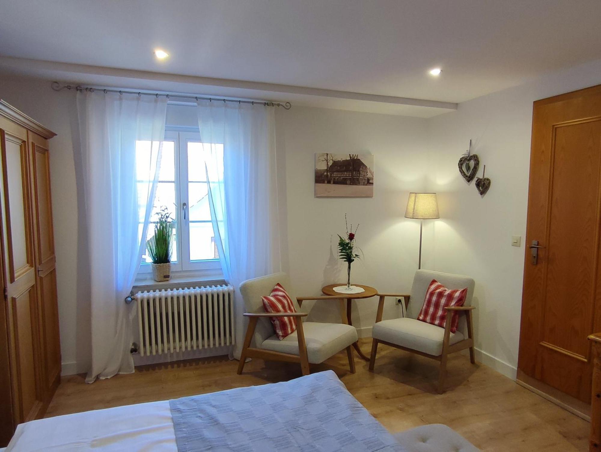 Boutique-Hotel Krone Denzlingen Bagian luar foto