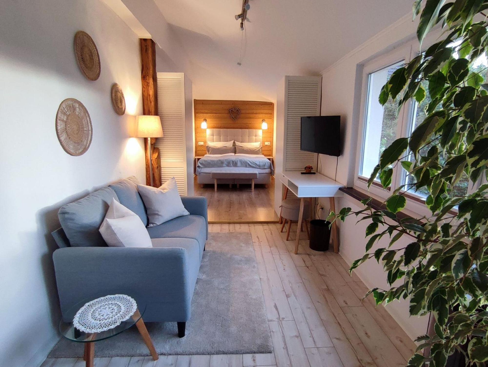 Boutique-Hotel Krone Denzlingen Bagian luar foto